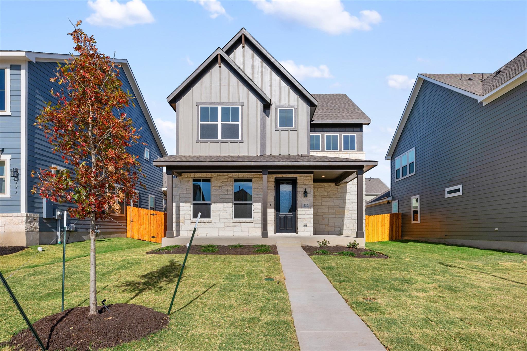433 Carr, Liberty Hill, TX 78642 — photo 1