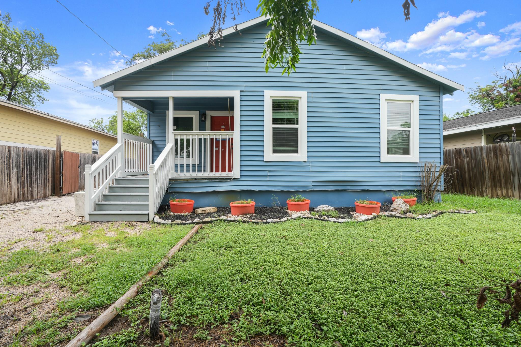 1655 Katy St, New Braunfels, TX 78130 — photo 1