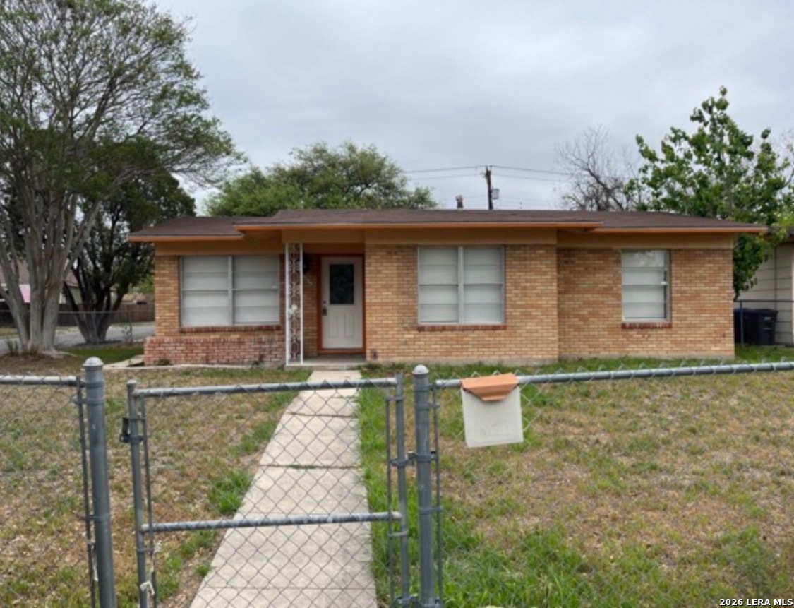 2139 BABS DR, San Antonio, TX 78213 — photo 1