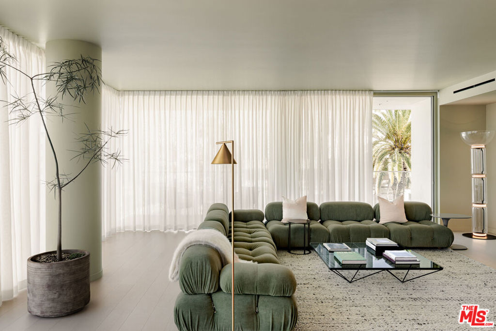 9200 Wilshire Boulevard 402W, Beverly Hills, CA 90212 — photo 1