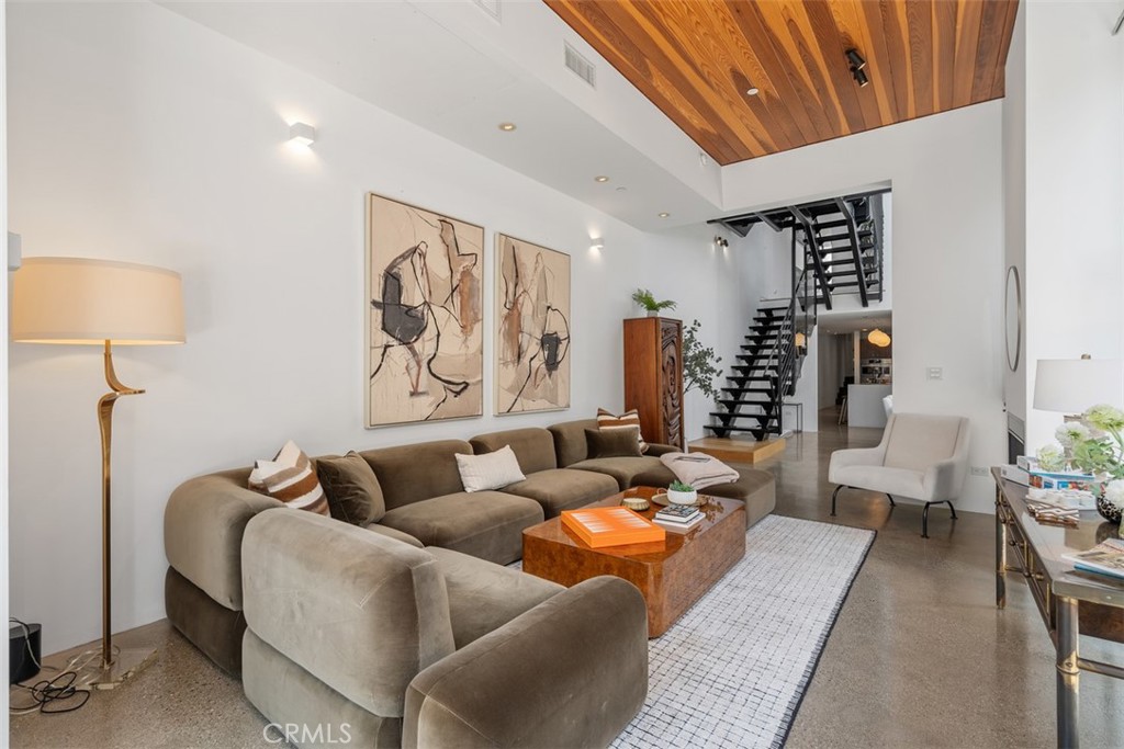 417 1/2 Sunset, Los Angeles, CA 90291 — photo 1