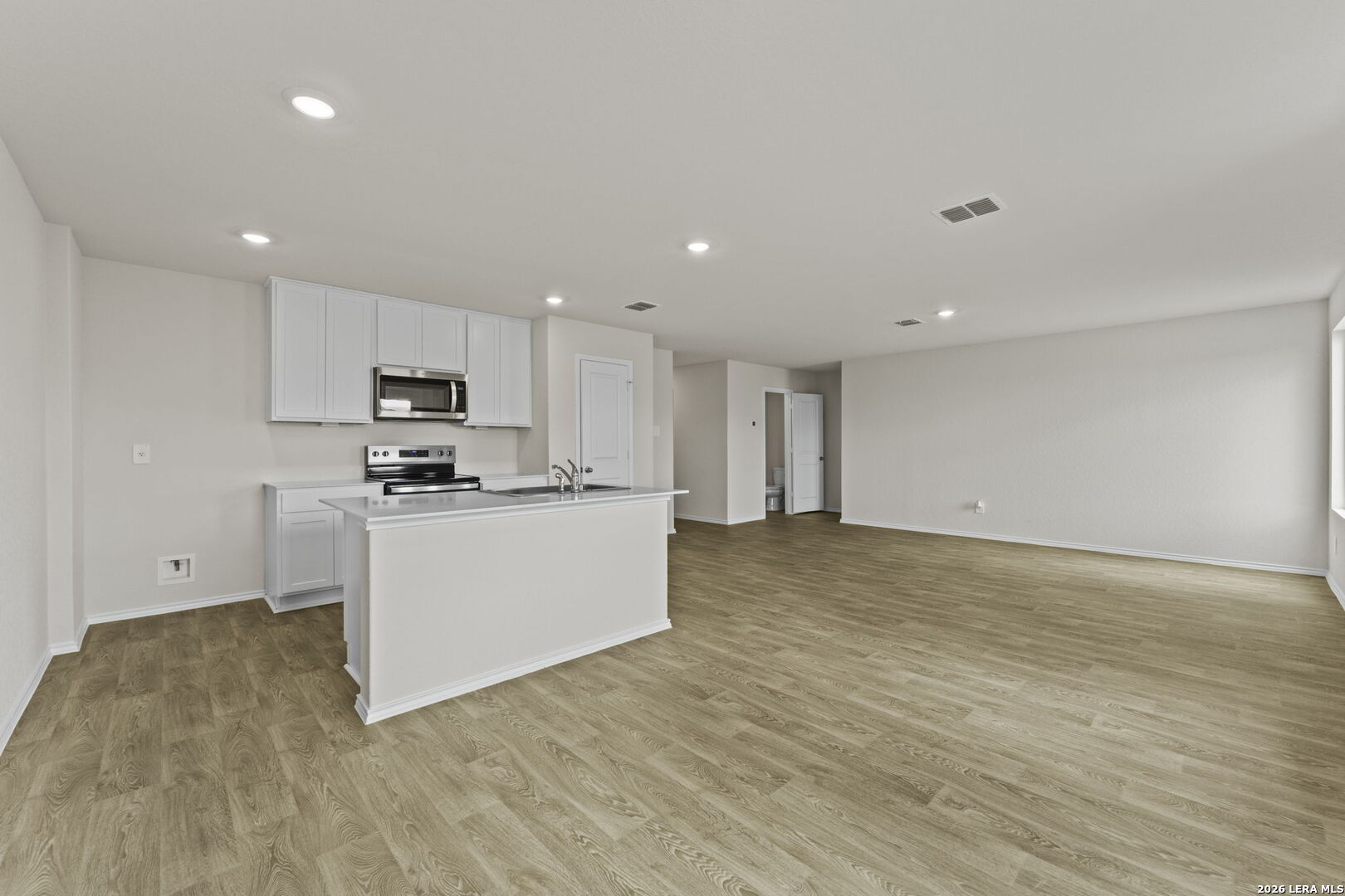 1014 Bold Run, ,  78155 — photo 1