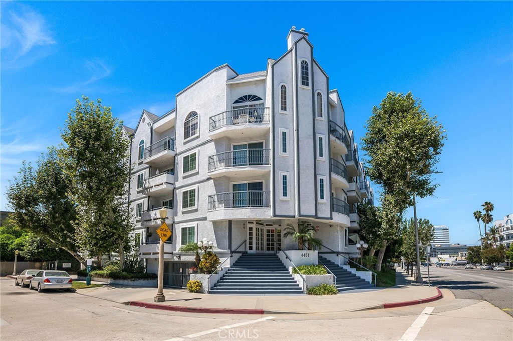 4401 Sepulveda 207, Sherman Oaks, CA 91403 — photo 1
