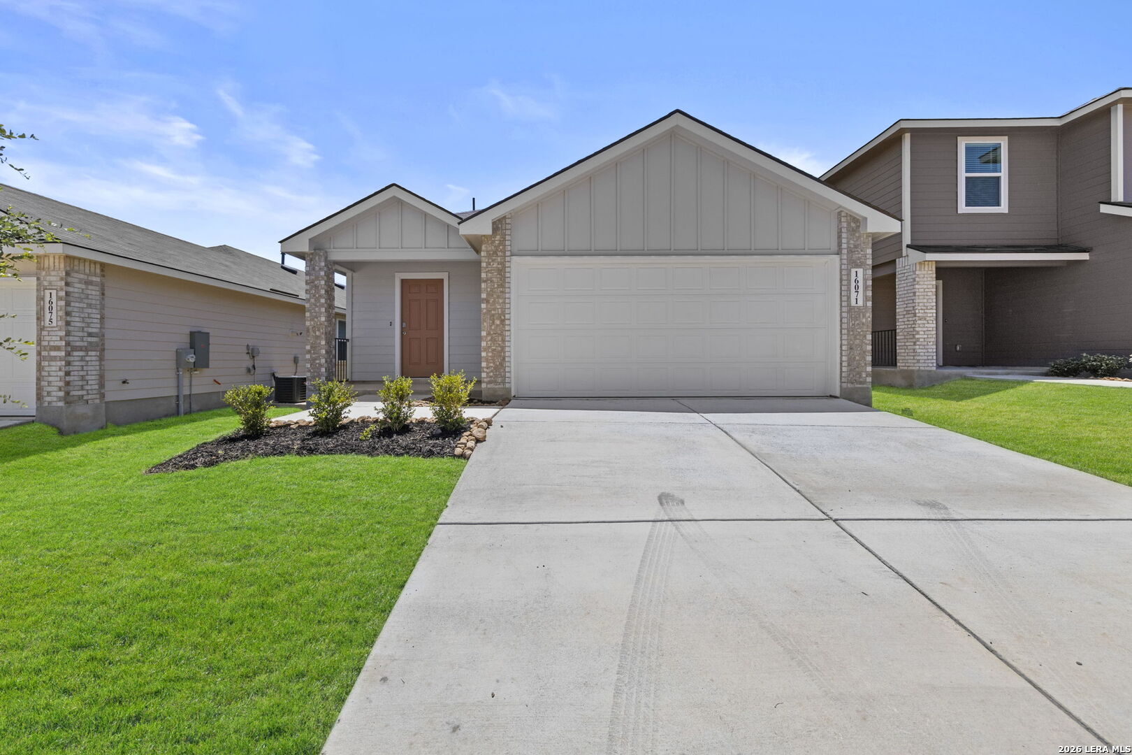 16071 Mahogany Way, Elmendorf, TX 78112 — photo 1