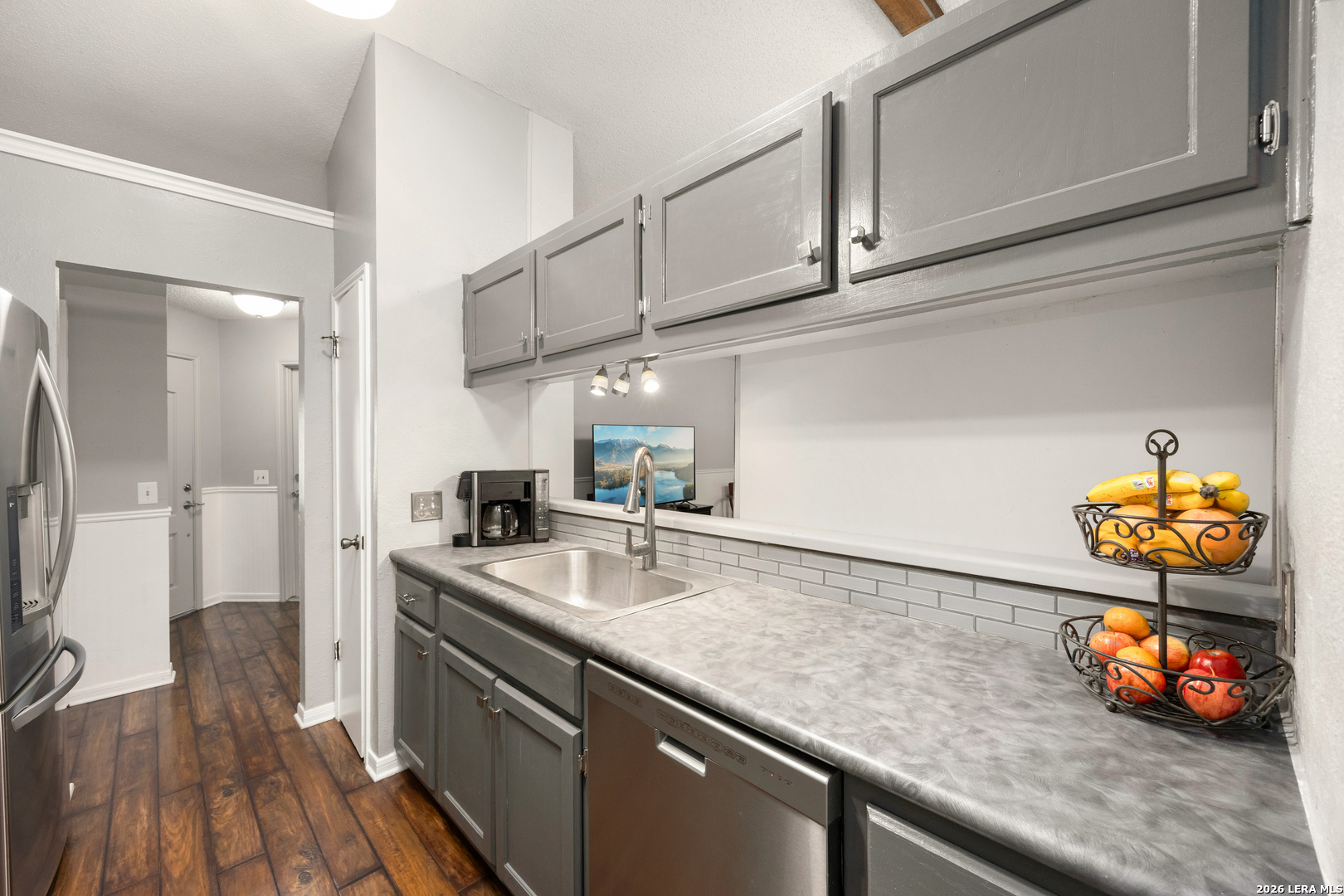 8923 PEACEFUL GRV, , 78250 — photo 1