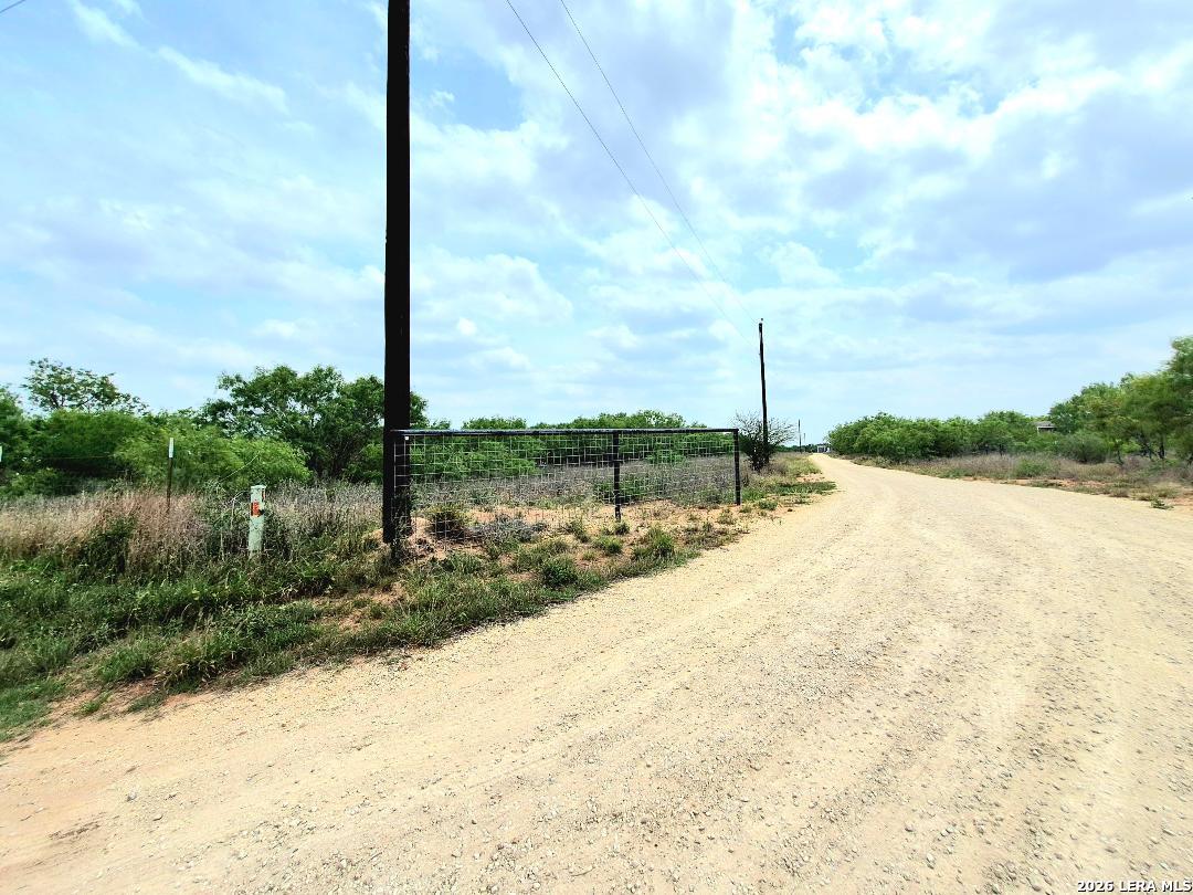 002 TRACT 1 CR 640, ,  78861 — photo 1