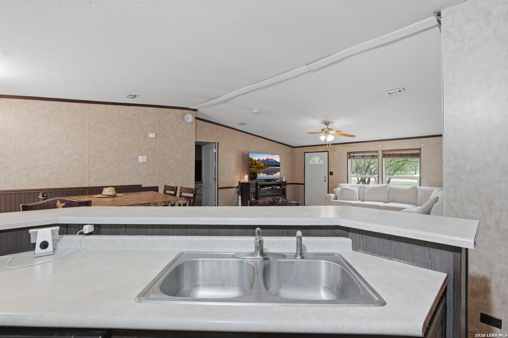 119 Avery Dr, , 78069 — photo 1