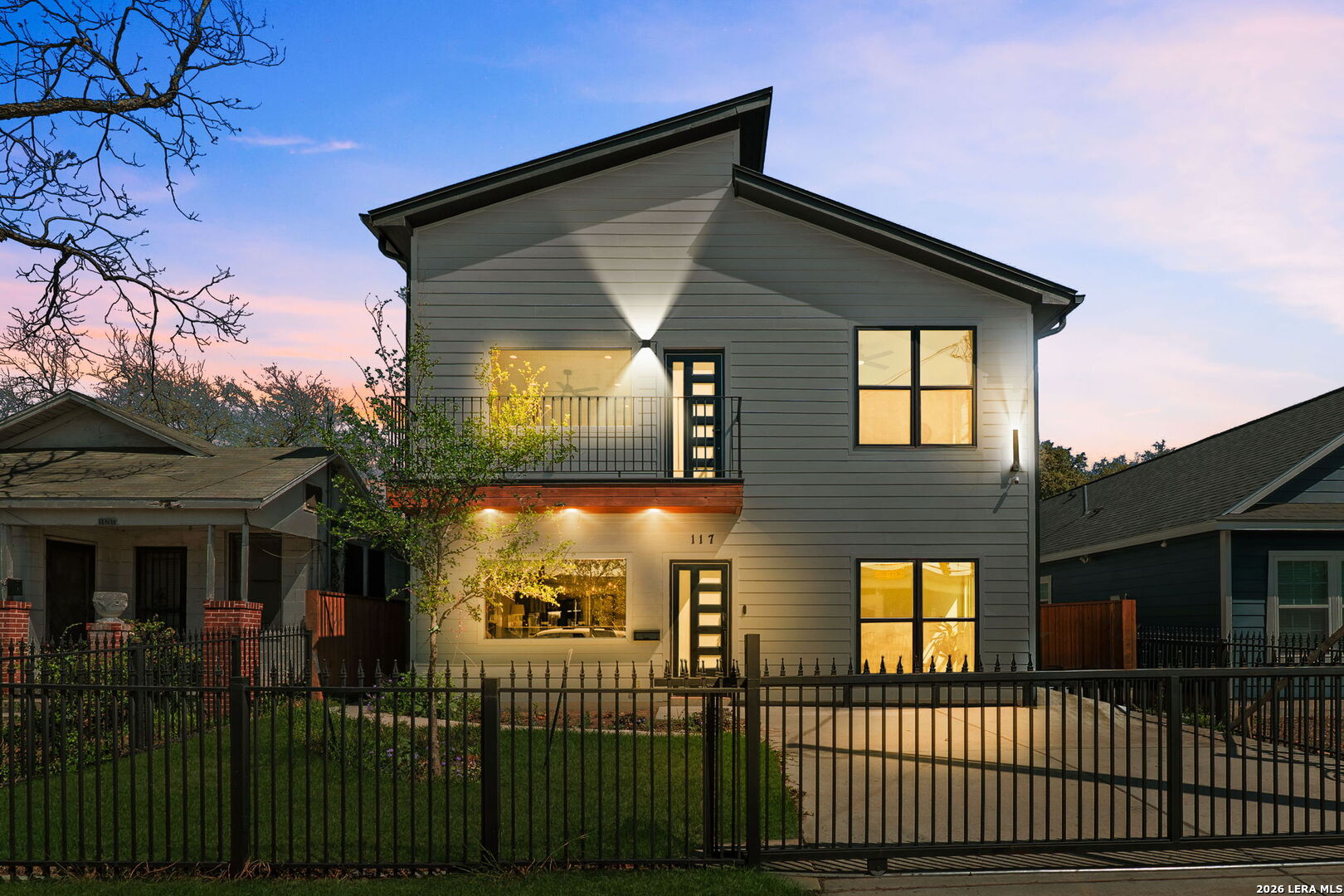 117 Carle, San Antonio, TX 78204 — photo 1