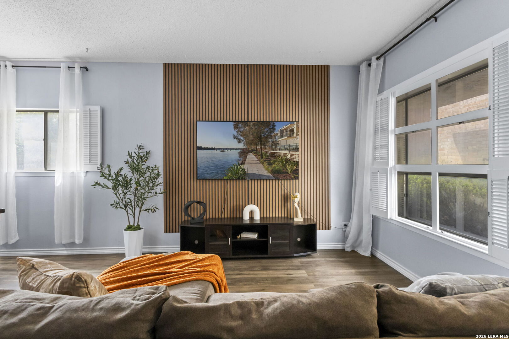 7123 Thrush View, San Antonio, TX 78209 — photo 1