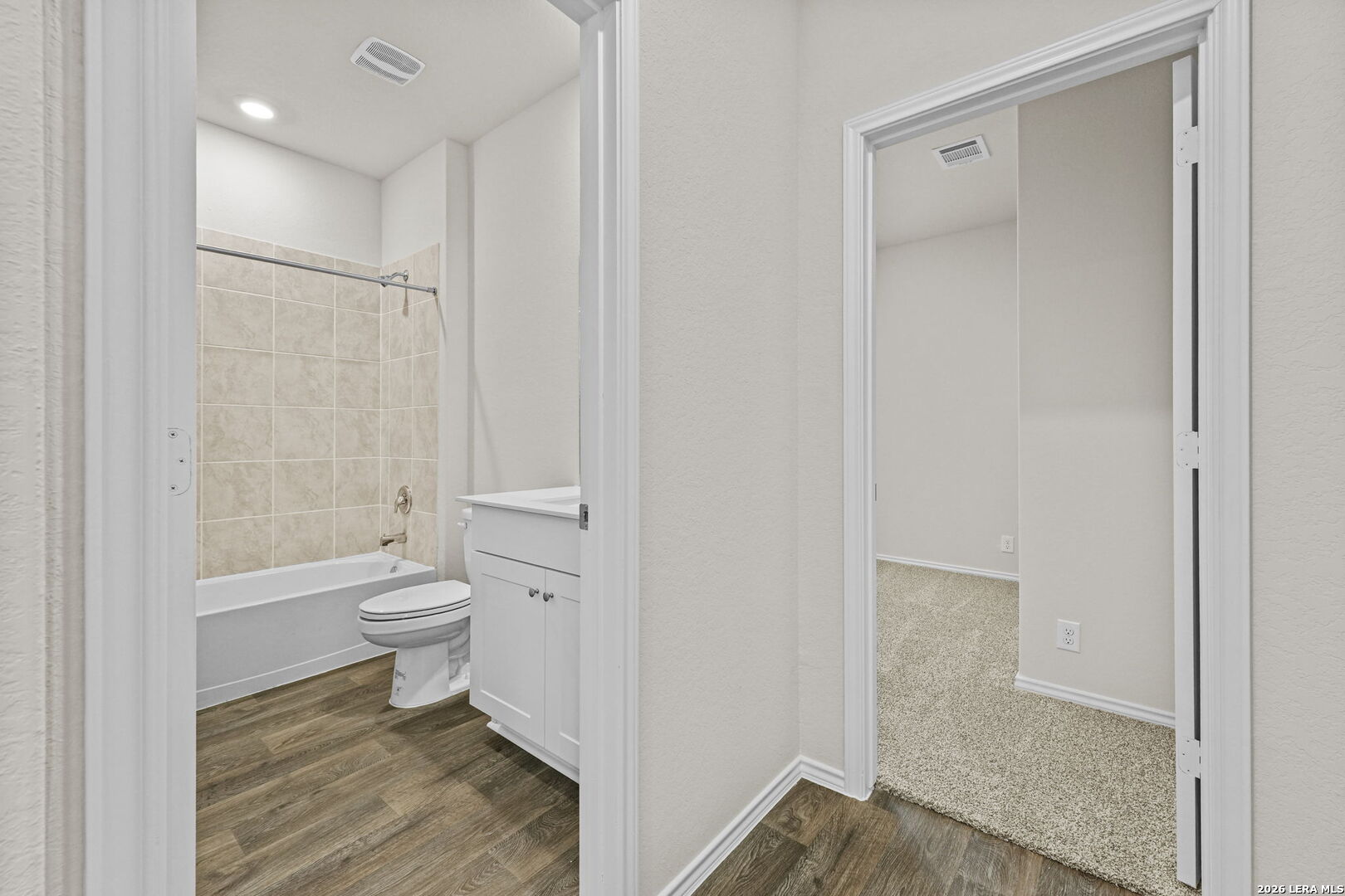 213 Scott Square, ,  78245 — photo 1
