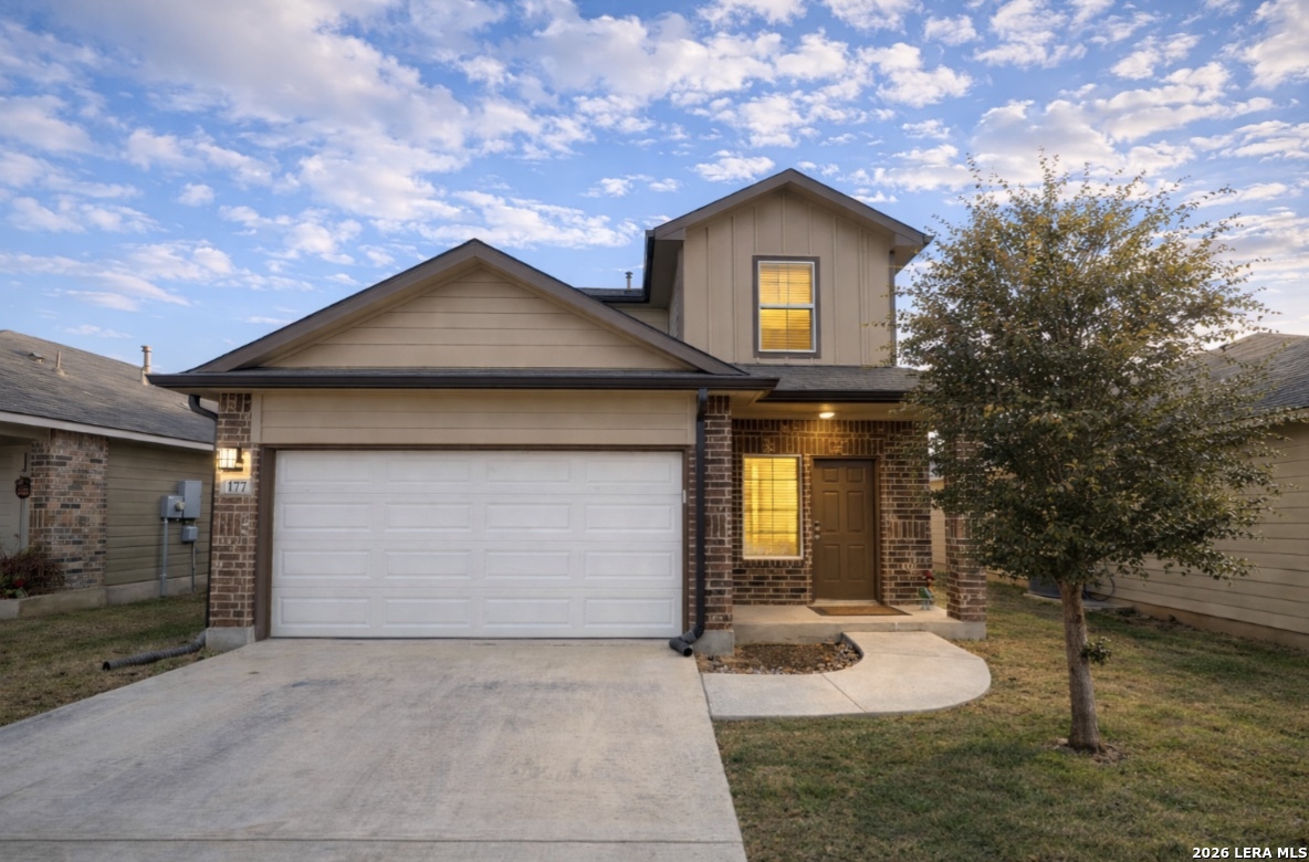 177 Middle Green loop, Floresville, TX 78114 — photo 1