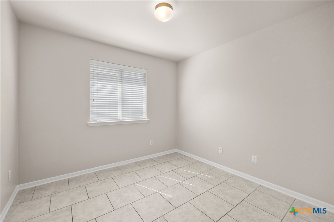 2417 Stoneham, Temple, TX 76504 — photo 1