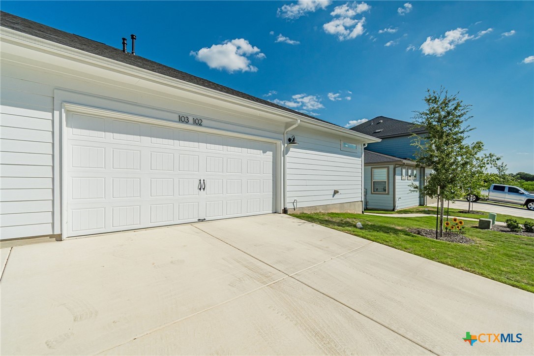 103 San Luis, San Marcos, TX 78666 — photo 1