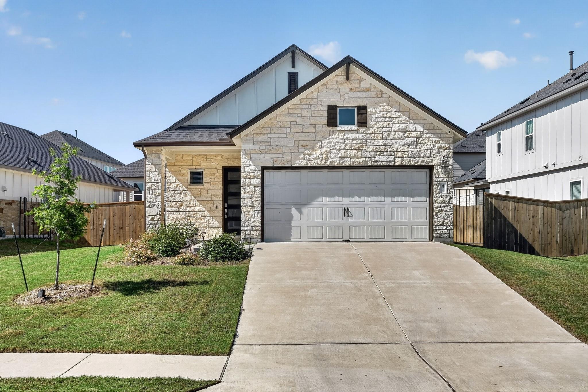 4911 Seadrift, Austin, TX 78747 — photo 1
