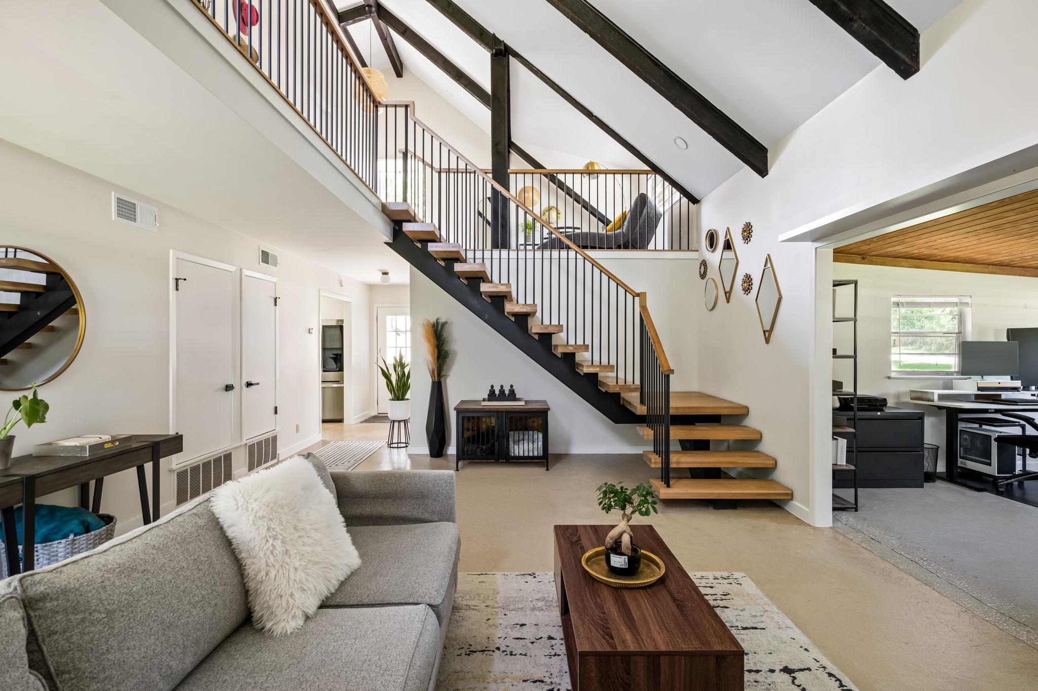 610 Redbud, Austin, TX 78748 — photo 1