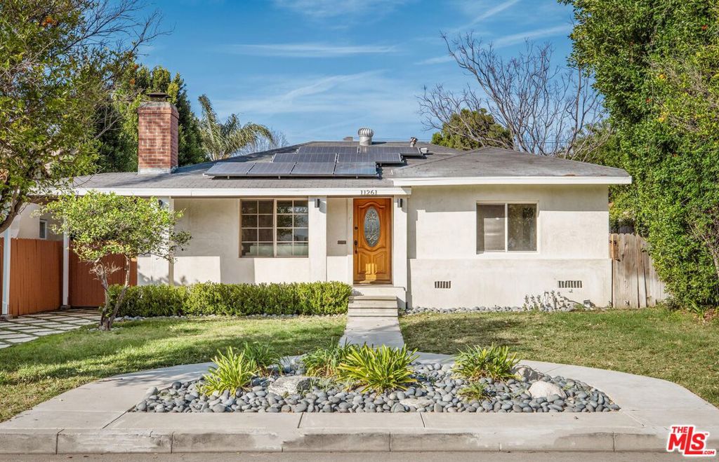 11261 Blix Street, North Hollywood, CA 91602 — photo 1