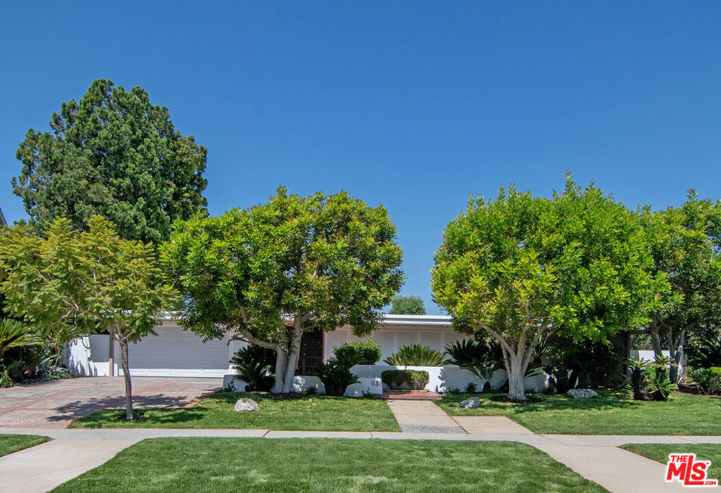 115 S June Street, Los Angeles, CA 90004 — photo 1