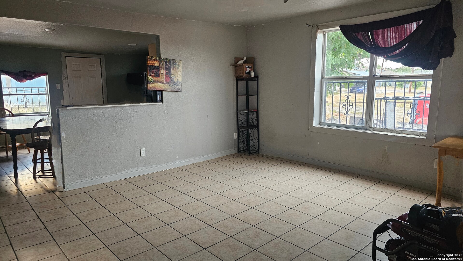 3513 Commercial Ave, ,  78221 — photo 1