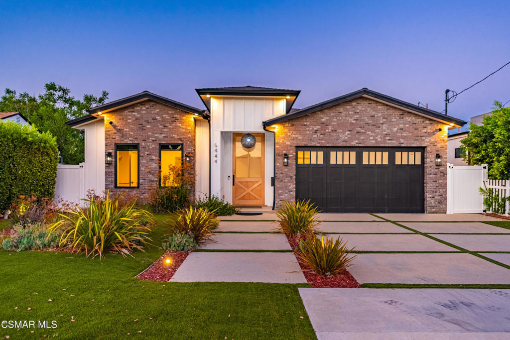 5444 Murietta Avenue, Sherman Oaks, CA 91401 — photo 1