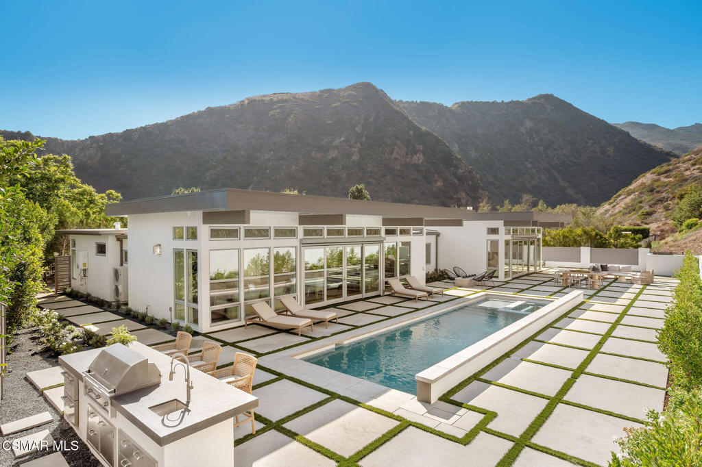 5924 Paseo Canyon Drive, Malibu, CA 90265 — photo 1