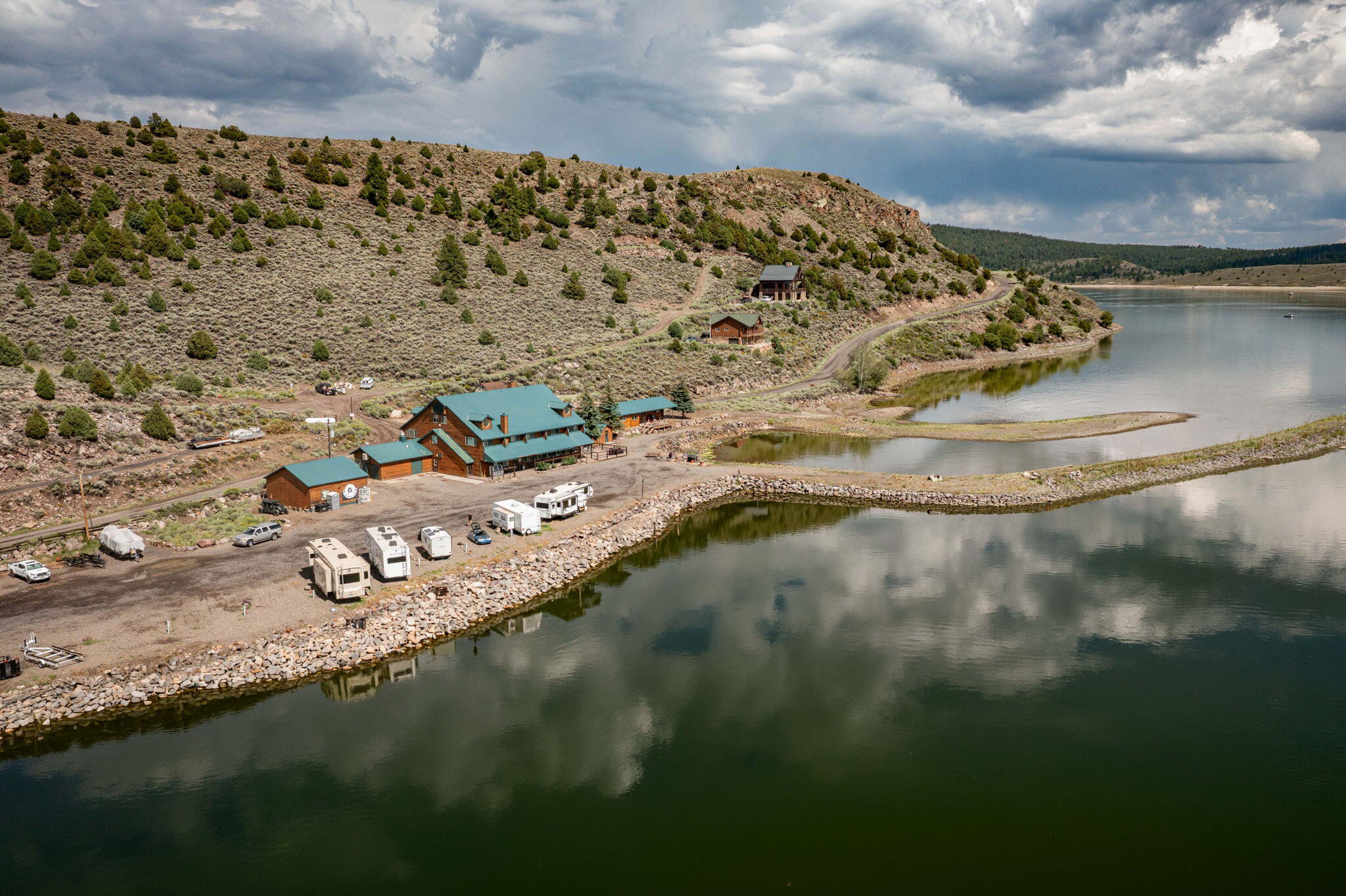 284 E North Shore RD, Panguitch, UT 84759