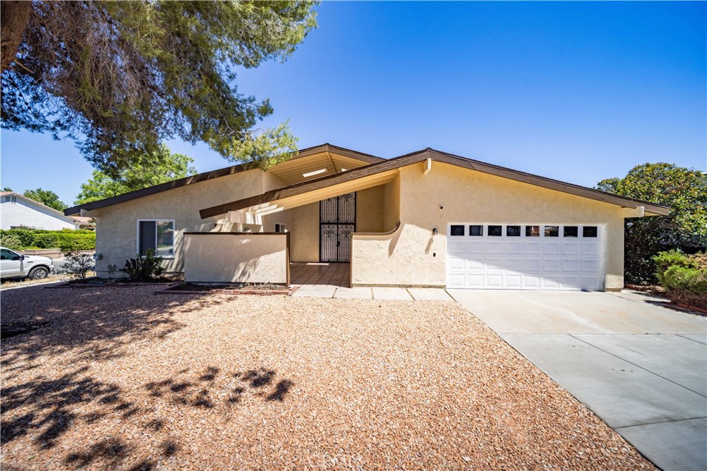 2653 End Court, Lancaster, CA 93536 — photo 1