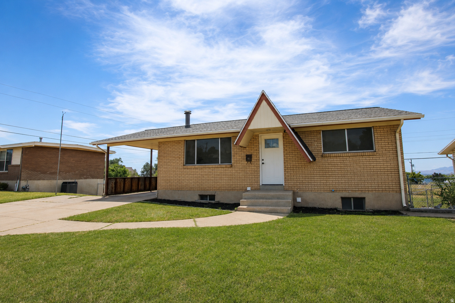 5007 S 2675 W, Roy, UT 84067 — photo 1