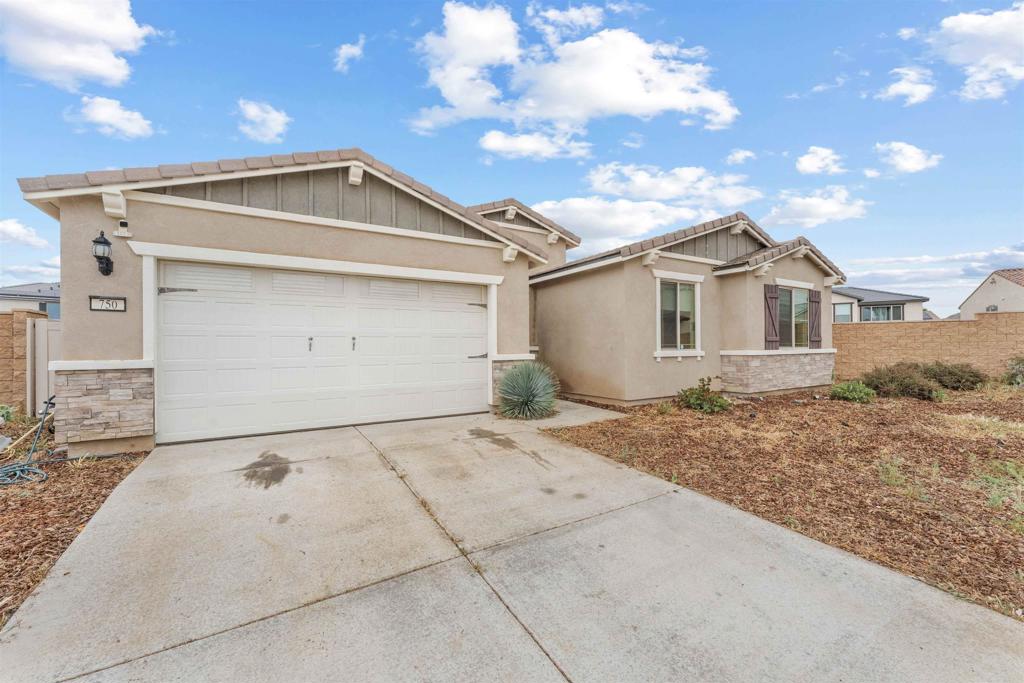 750 Green Court, Perris, CA 92571 — photo 1