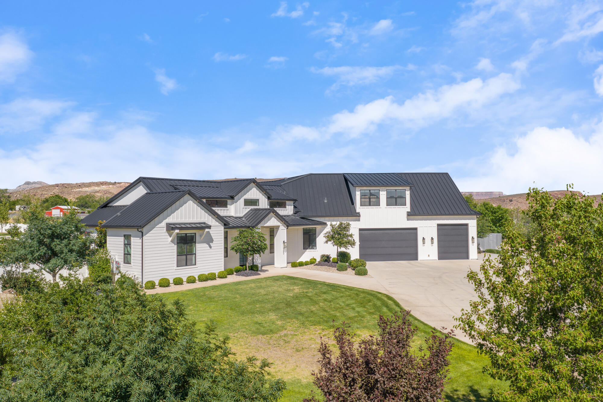 195 E Babylon Mill RD, Leeds, UT 84746 — photo 1