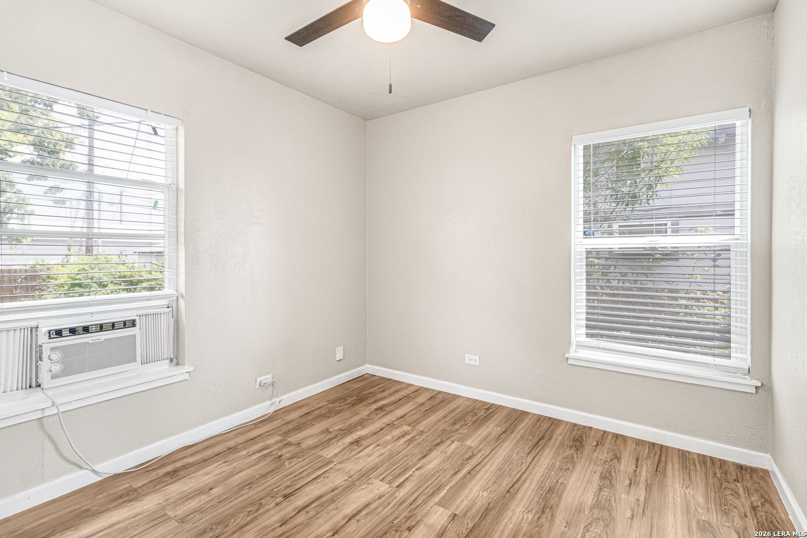 119 VENICE, , 78201 — photo 1