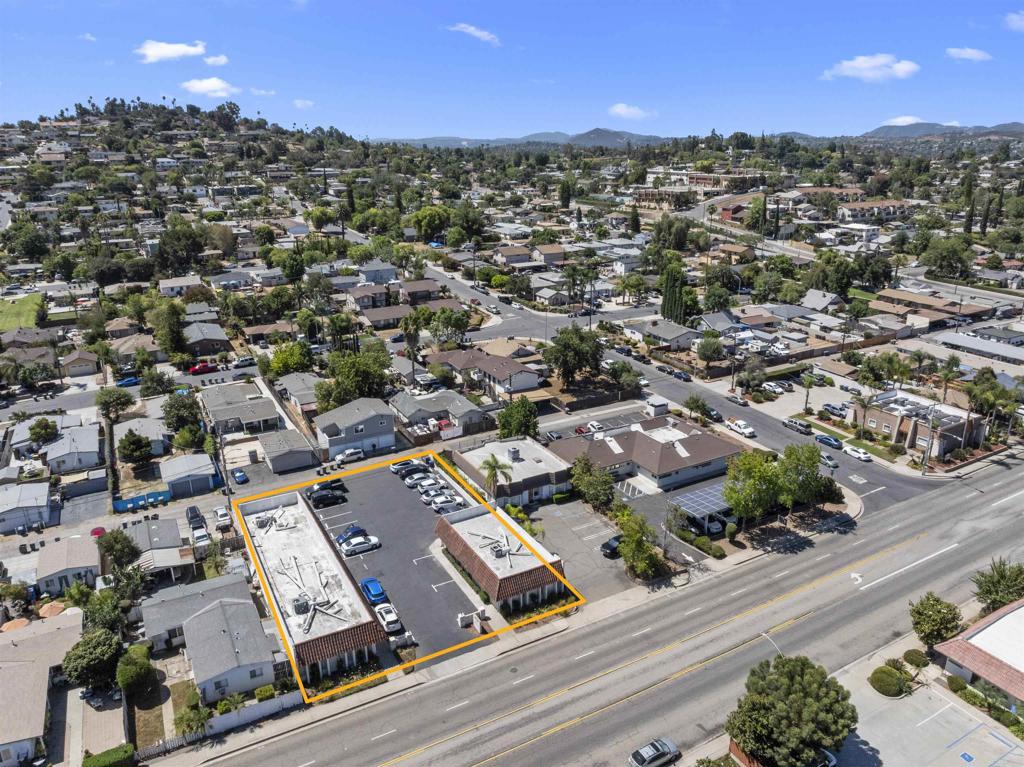 1027 E Grand Avenue, Escondido, CA 92025 — photo 1