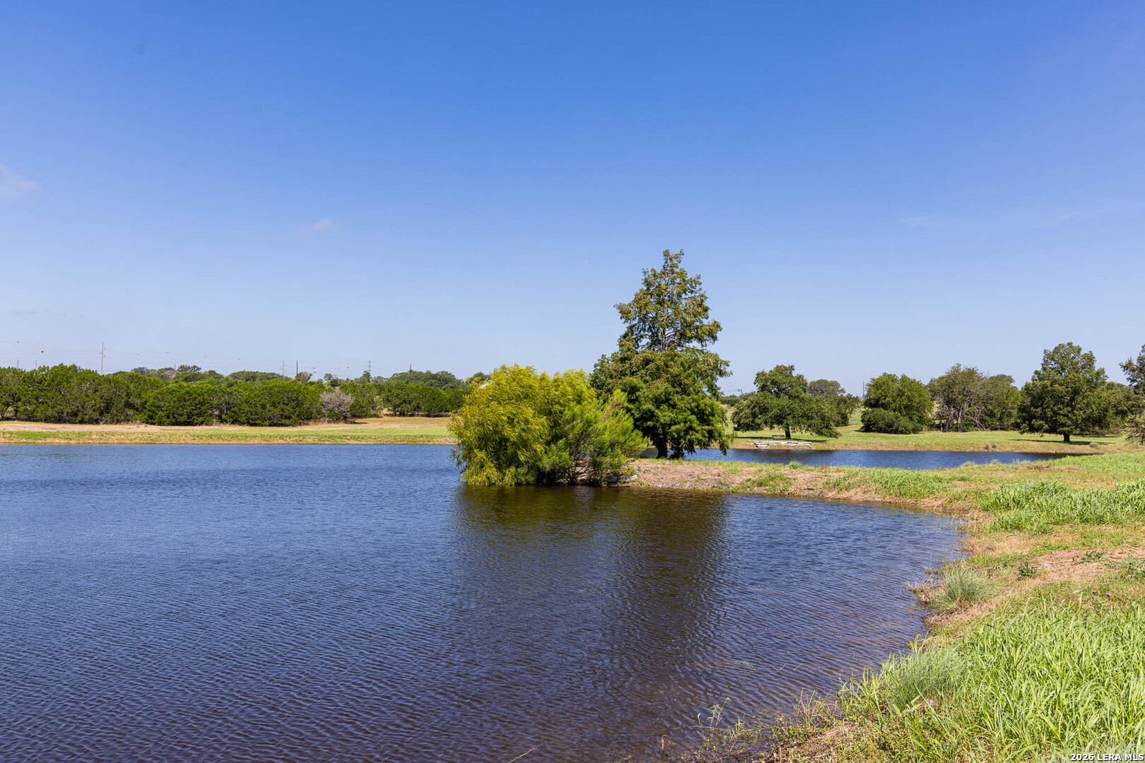 204 Ranch House Rd, ,  78028 — photo 1