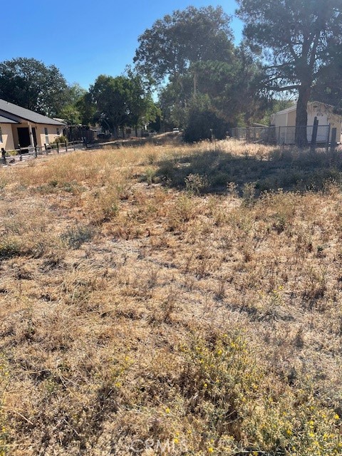 286 1st, Shandon, CA 93461 — photo 1