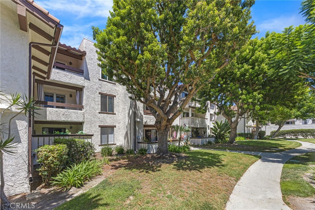 21372 Brookhurst 234, Huntington Beach, CA 92646 — photo 1