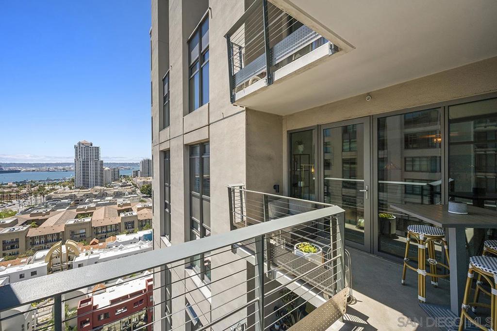 645 Front Street 1807, San Diego, CA 92101 — photo 1