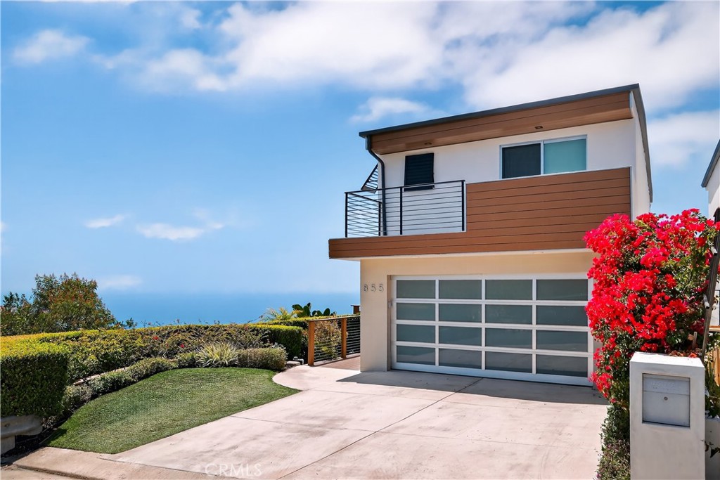 855 Santa Ana Street, Laguna Beach, CA 92651 — photo 1