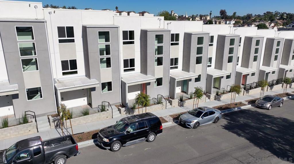 4952 Ocean View Blvd, San Diego, CA 92113 — photo 1