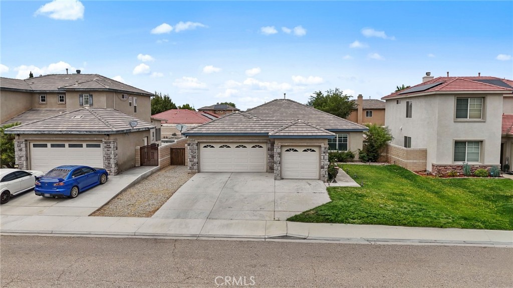 13806 Linda, Victorville, CA 92392 — photo 1