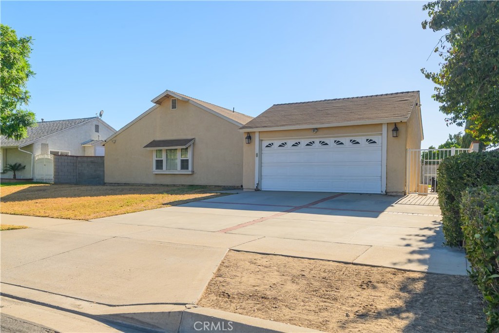 614 N Aspen, Rialto, CA 92376 — photo 1