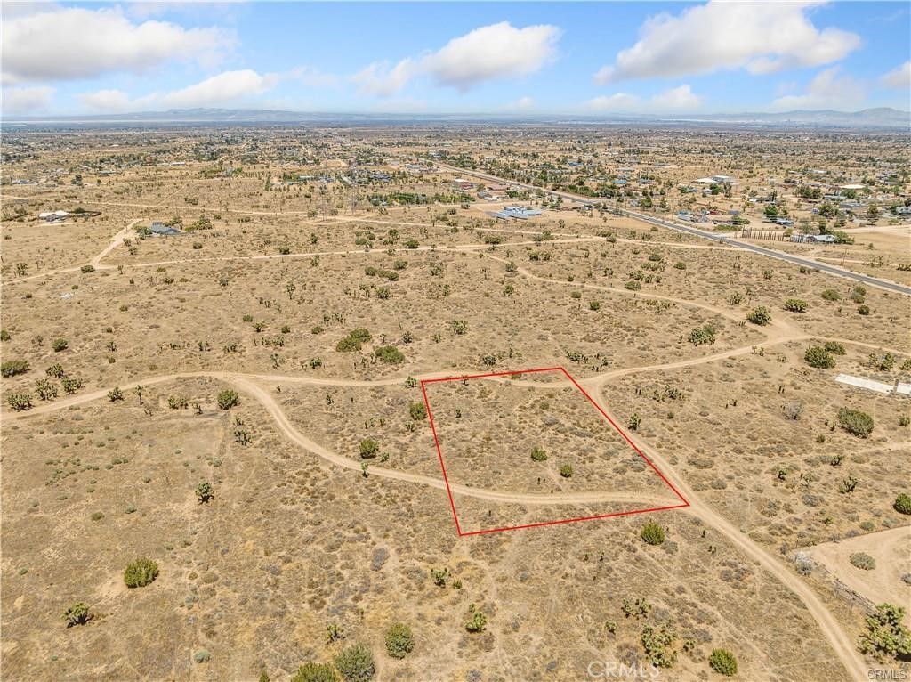 759 La Mirada, Phelan, CA 92371 — photo 1