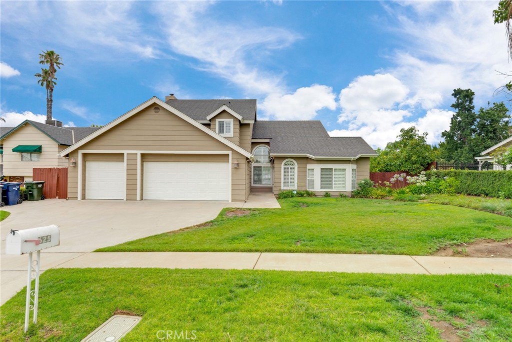 625 Greenwood Court, Redlands, CA 92373 — photo 1