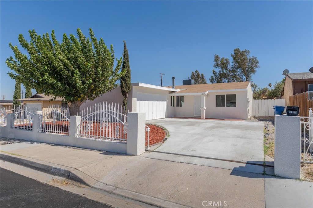 1520 Armory, Barstow, CA 92311 — photo 1