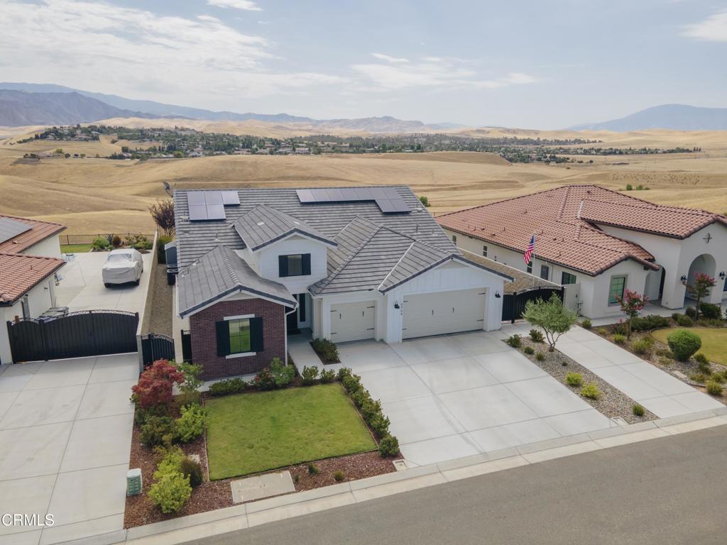 6909 Aquamarine Drive, Bakersfield, CA 93306 — photo 1