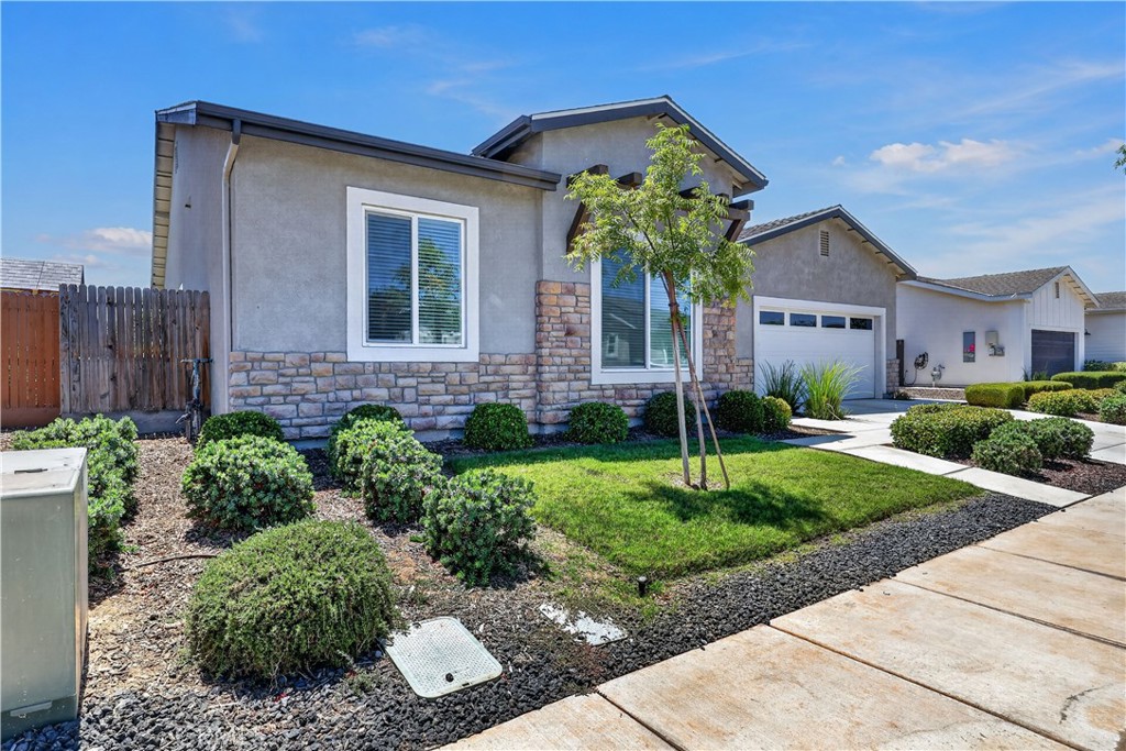 2462 Valverde, Merced, CA 95340 — photo 1