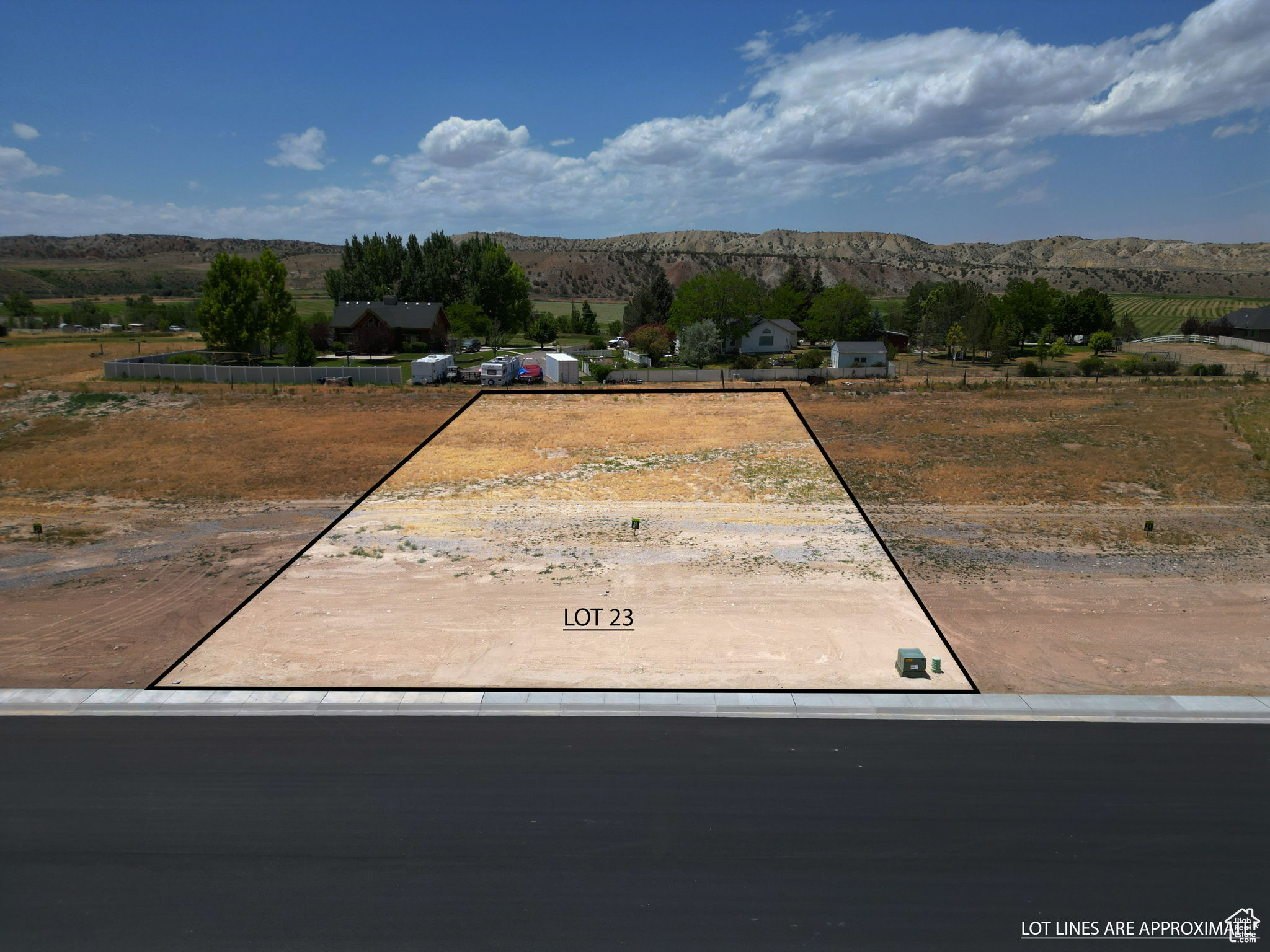 811 N 200 W, Mayfield, UT 84643 — photo 1