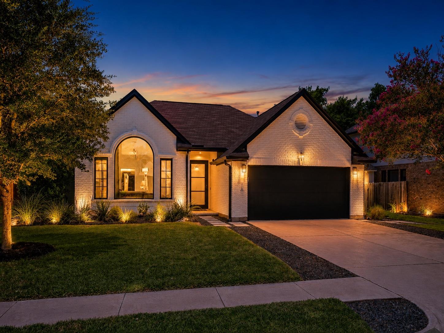 7704 Kiva, Austin, TX 78749 — photo 1