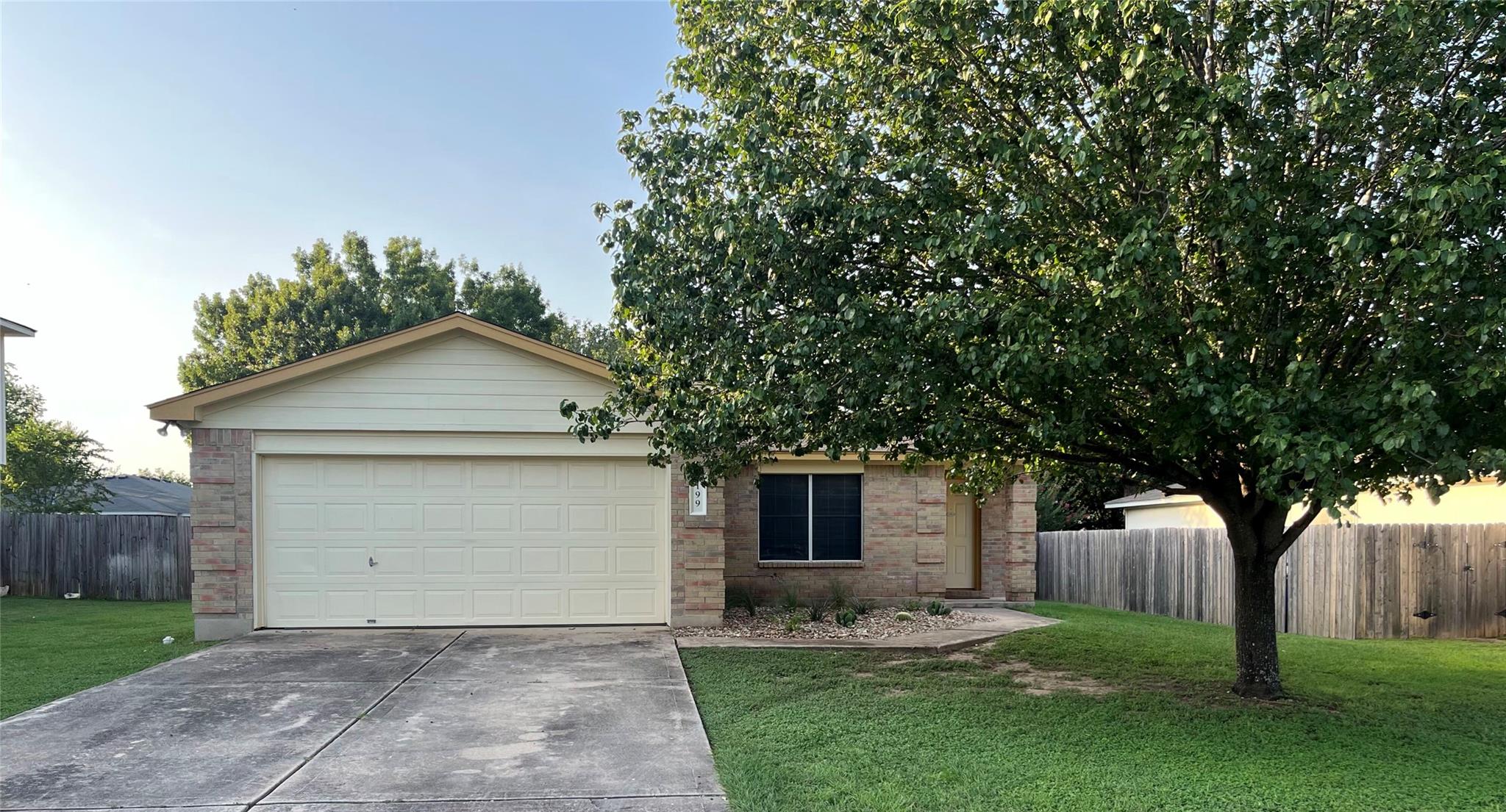 199 Tristans Way, Buda, TX 78610 — photo 1