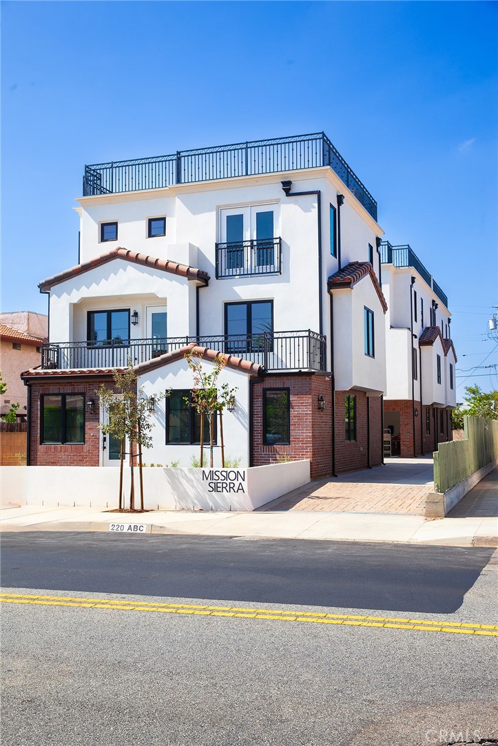 220 W Mission A
