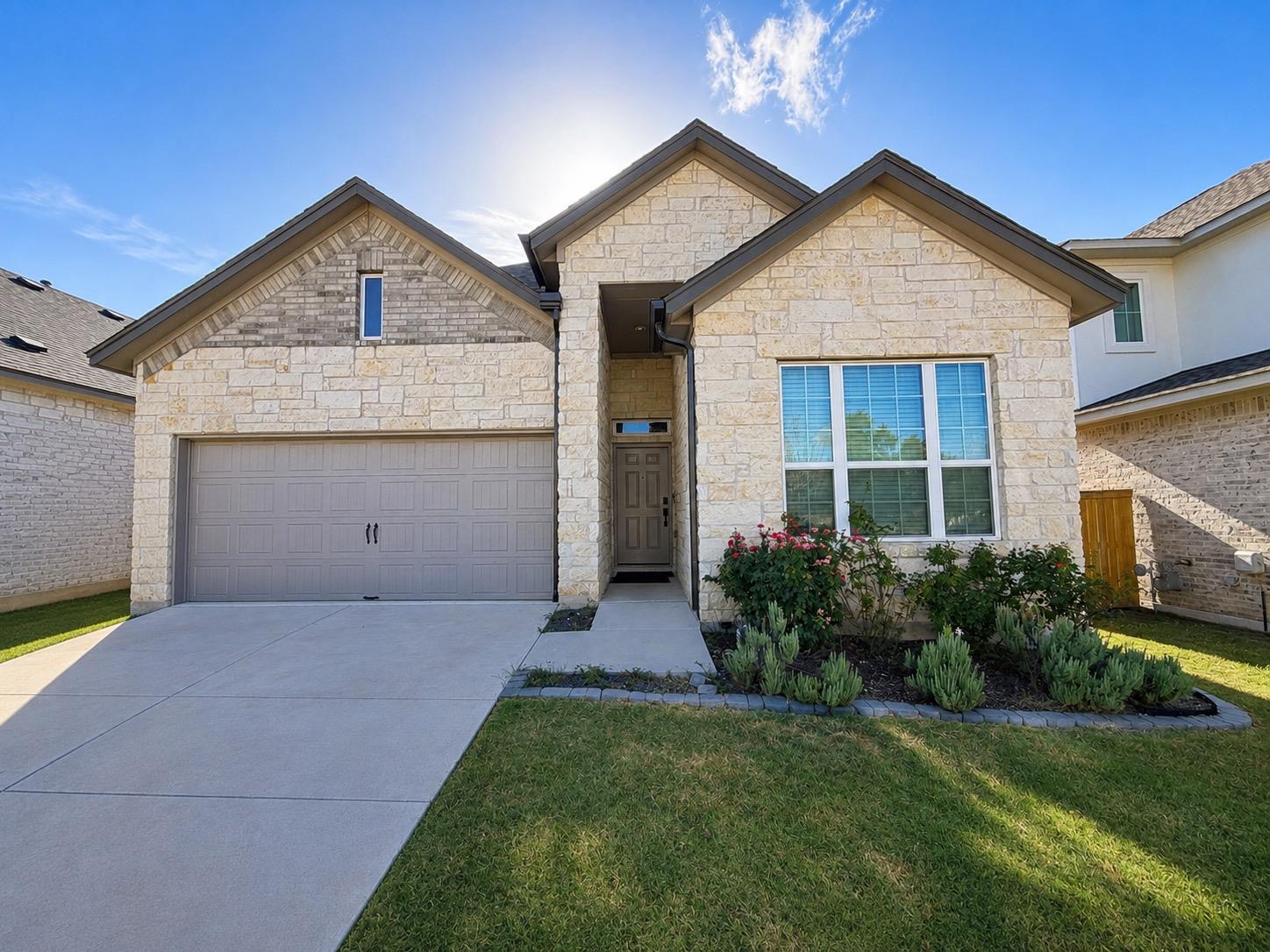 119  Cotton Tree Ter, Dripping Springs, TX 78620 — photo 1