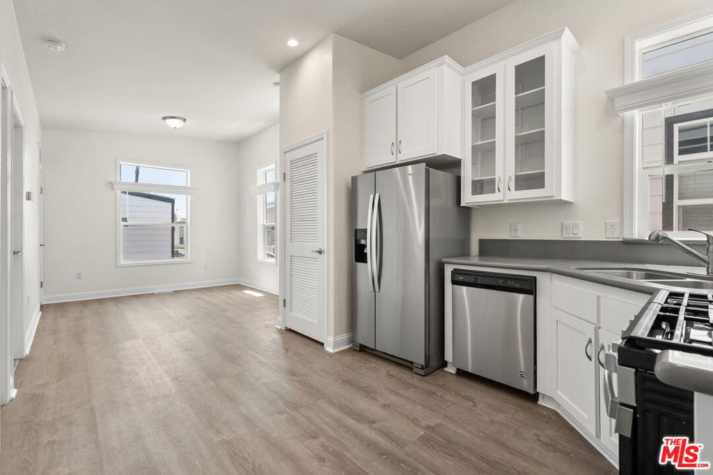 8250 Lankershim Boulevard 140